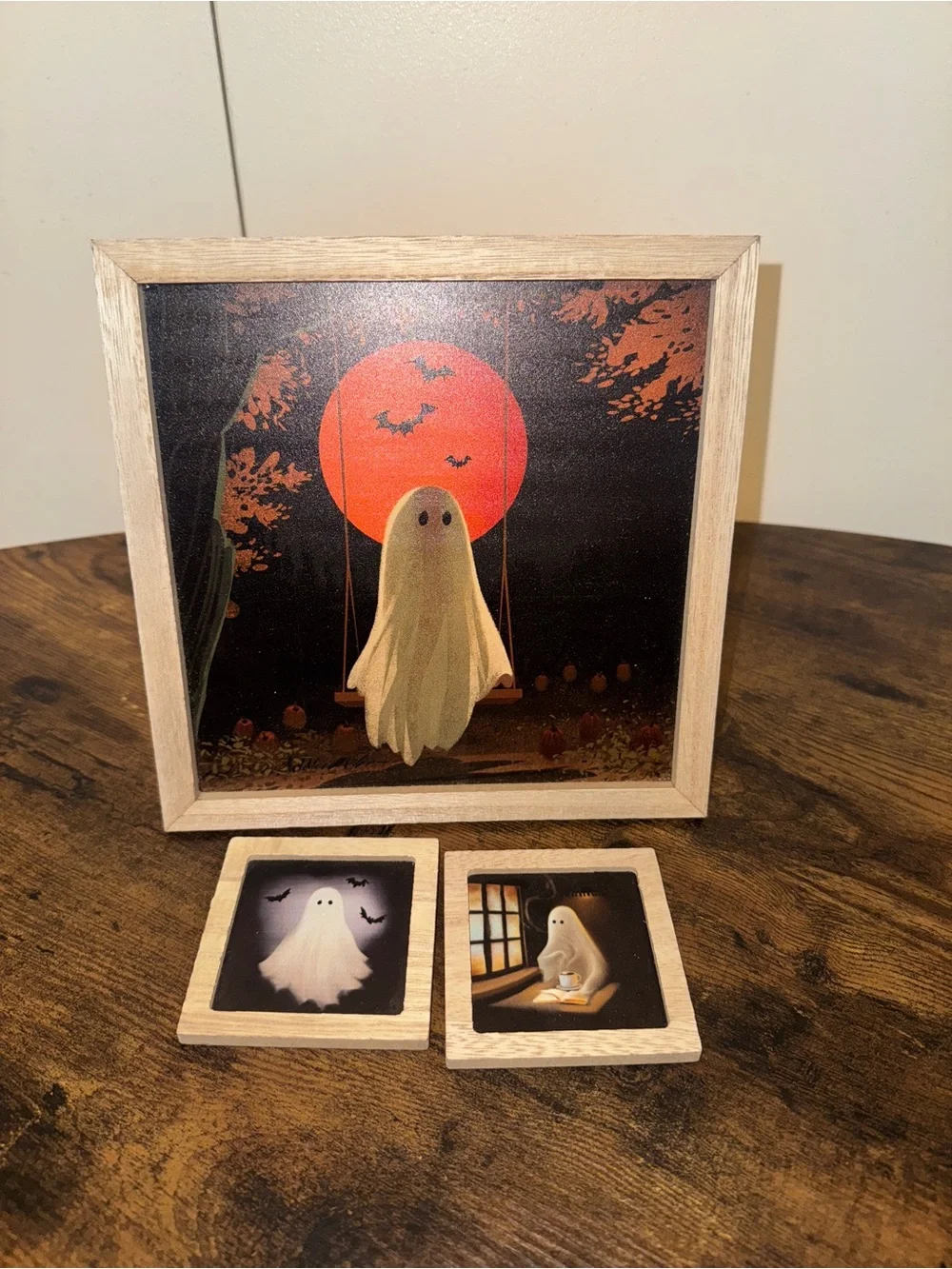 Ghost Halloween Decor Set - Framed Art & magnets